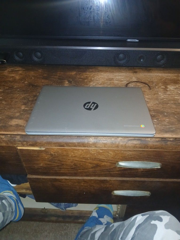 Hp 14" HD CHROMEBOOK