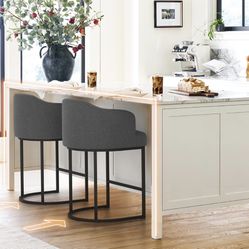 Set of 2, Modern Counter Stools with Curved Backrest and Arms. Set Of 2