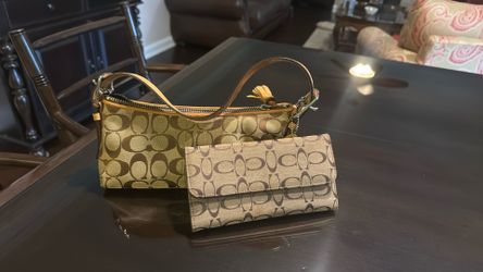 Coach Mini Bag Nd Full Size Wallet
