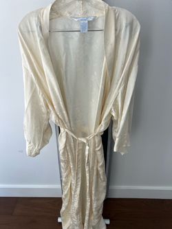 August Silk Cream Floral Jacquard Robe