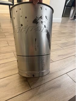 Snap on bucket