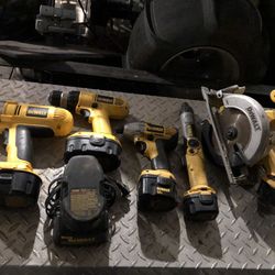 Dewalt set