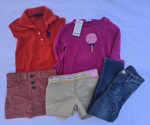 BUNDLE ET OF 7 Girls Size 4 Shorts Jeans  Skirt Dress Sweater