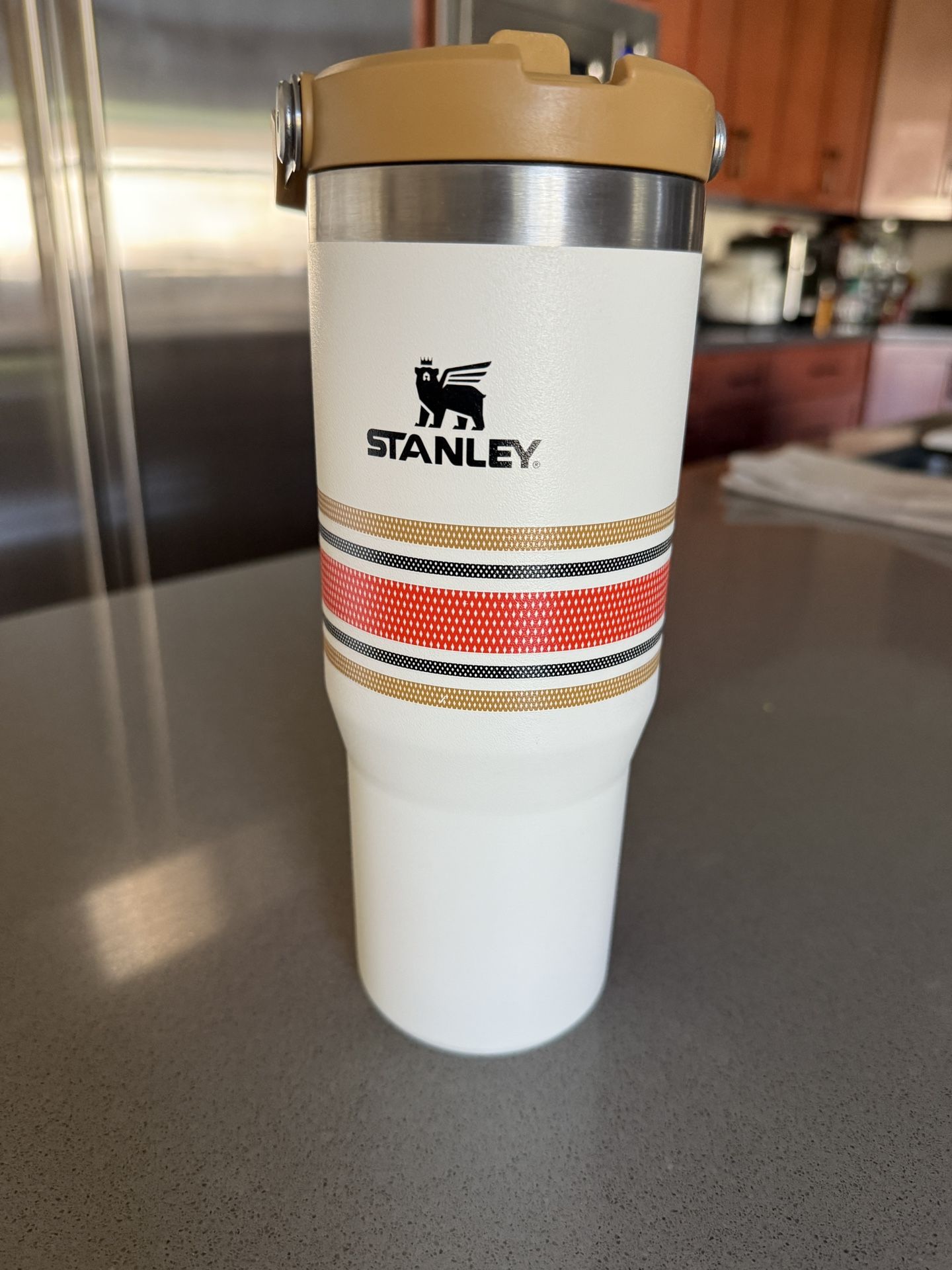 Stanley Iceflow Flip Straw Tumbler 30 Oz