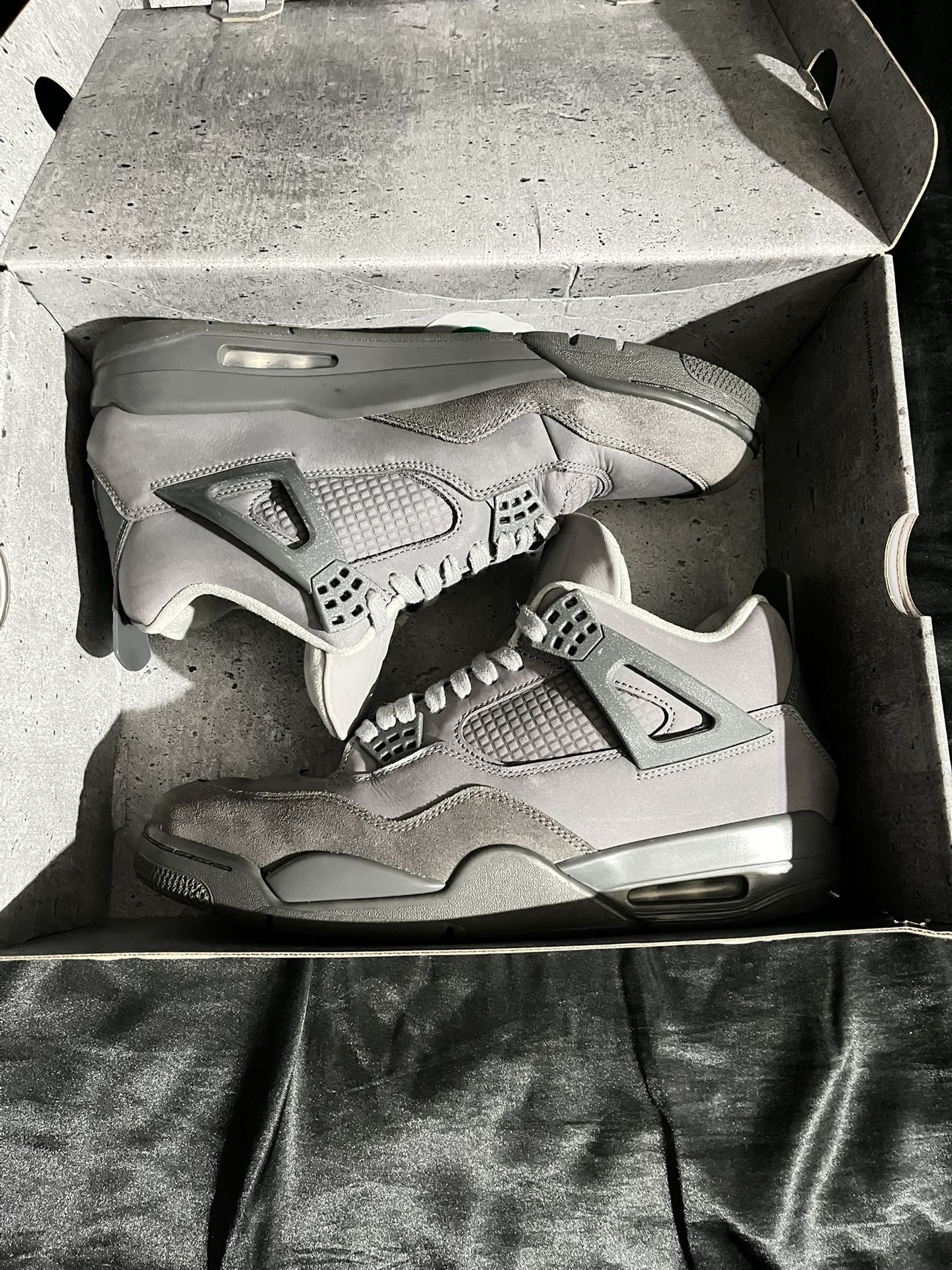 Wet Cement Jordan 4