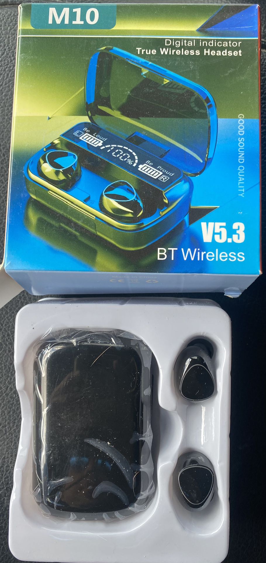 Wireless Headphone and Charging Boxes