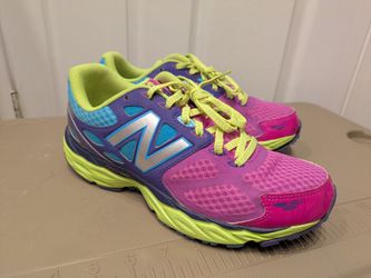 New Balance US Women's size 7.5 $40