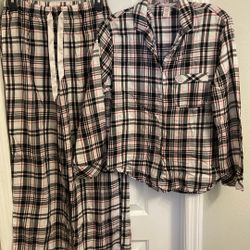 Victoria Secret PJ Set XS Never Worn