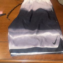 Nike Black and White Ombre Swim Shorts size L