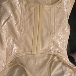 Women’s Medium Body Shaper