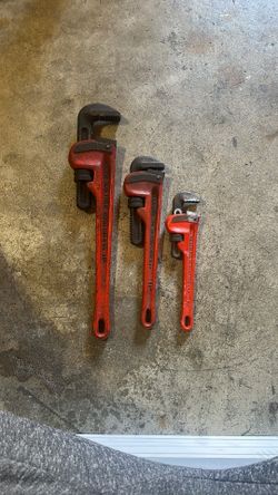 Set Of Pipe Wrenches