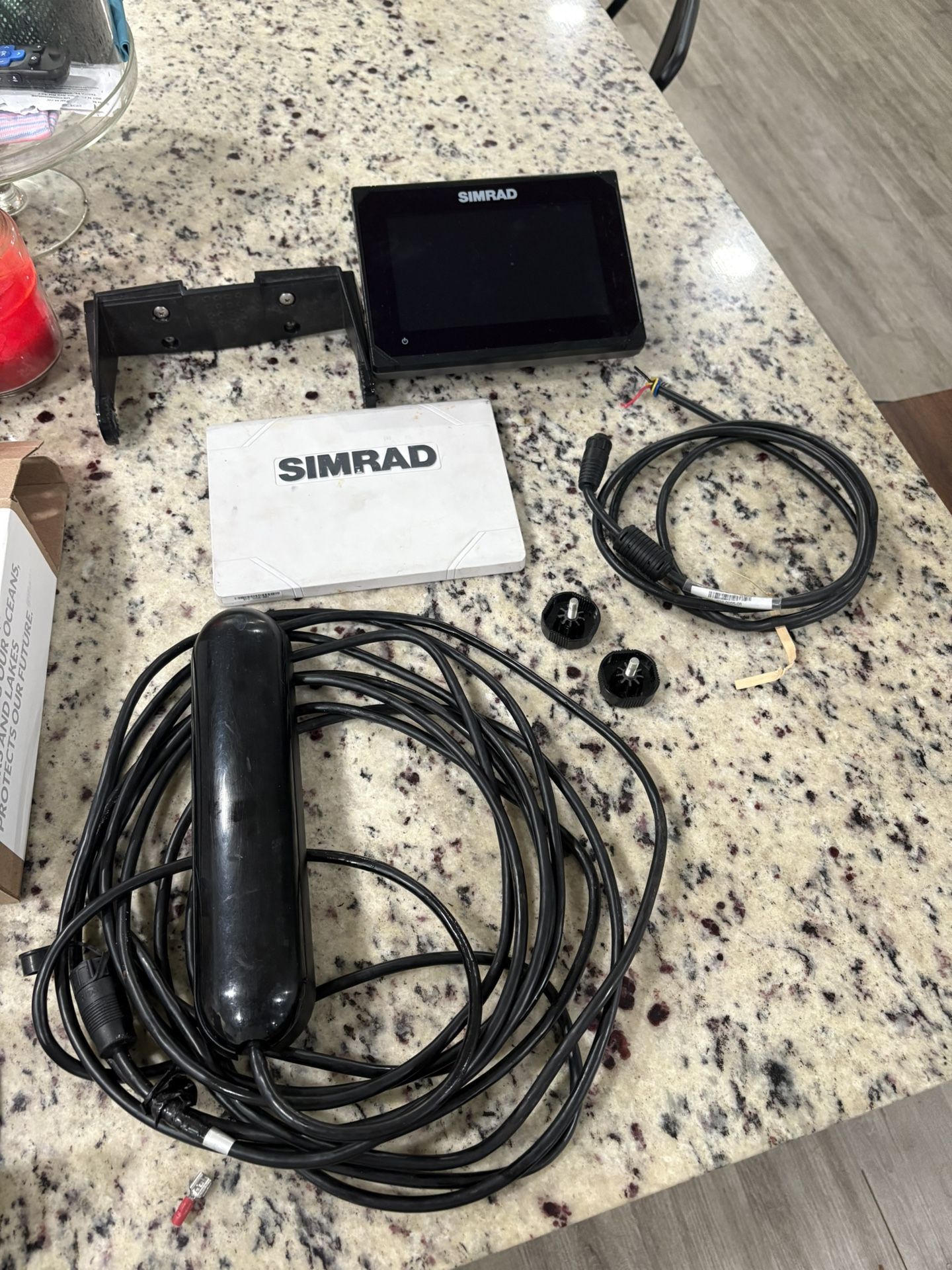 Simrad Fish Finder