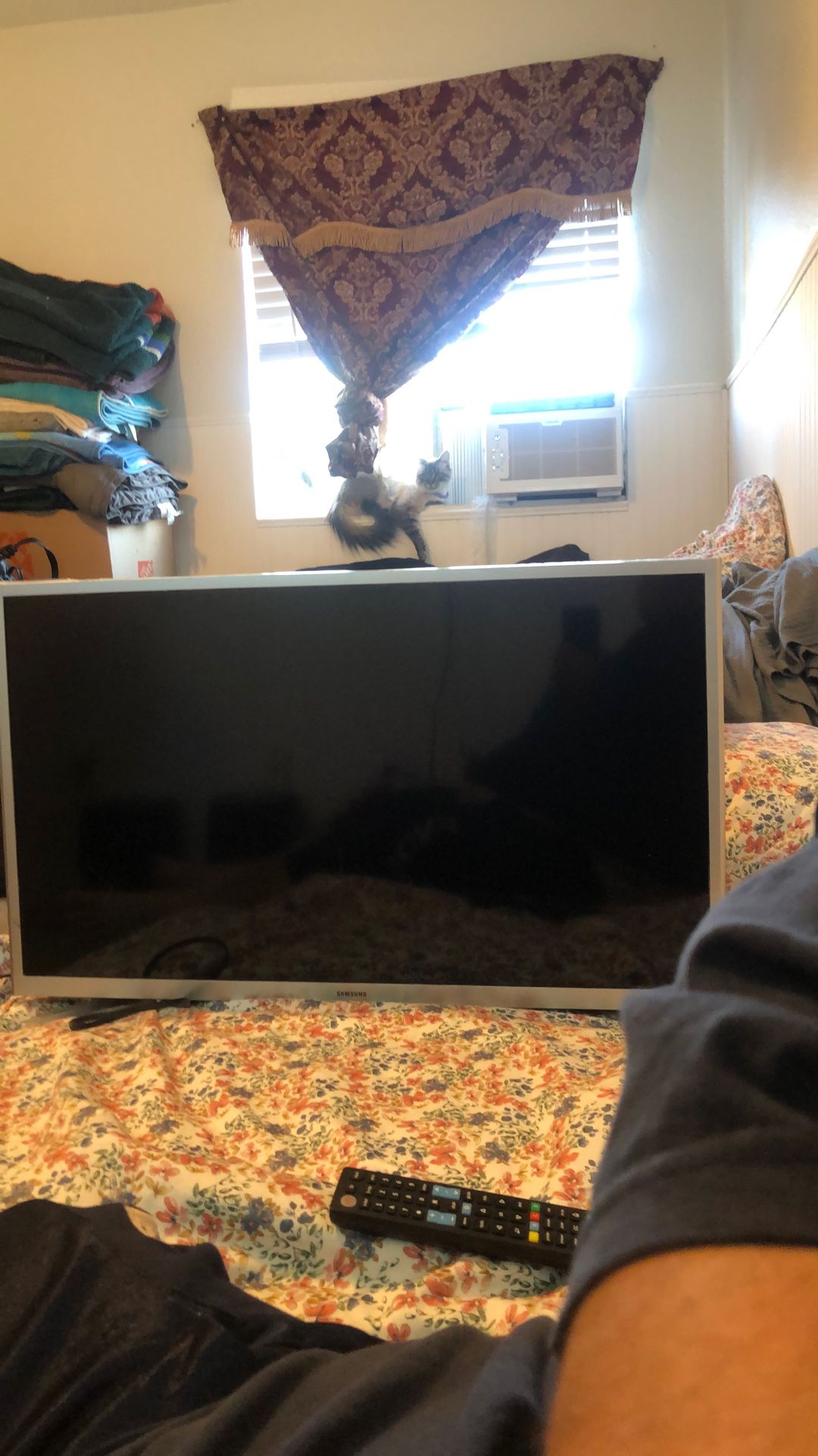 32” Tv Not A Smart Tv Regular Tv