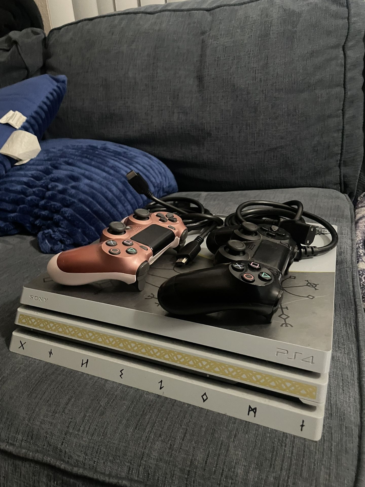 God of War PS4 PRO