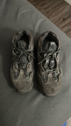 500 yeezy size 11