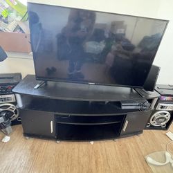40 Inch TV with TV stand