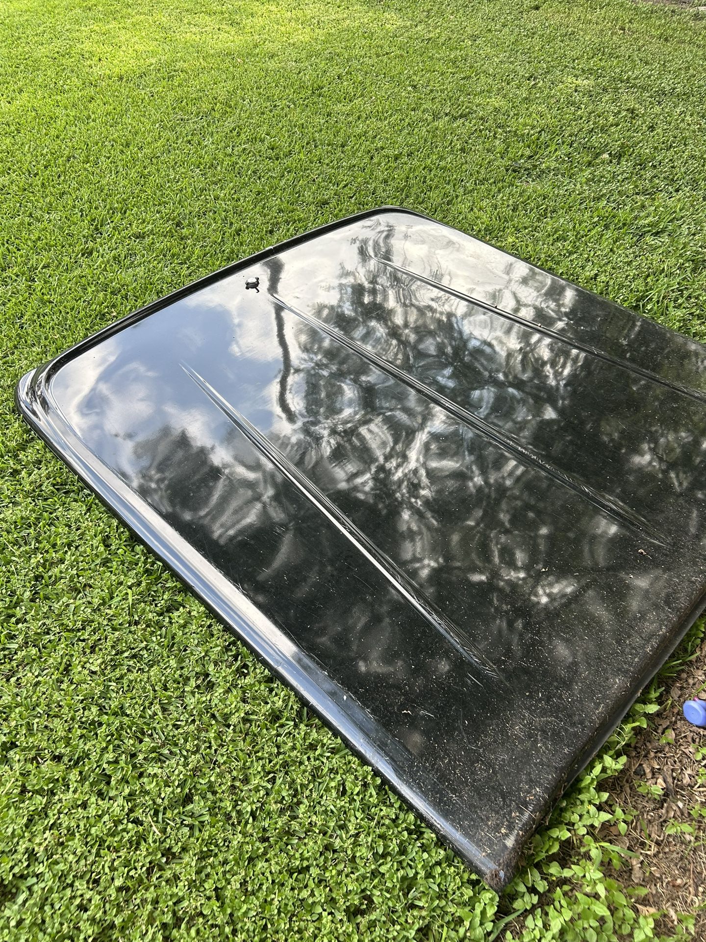Bed cover for 14-18 chevy/gmc