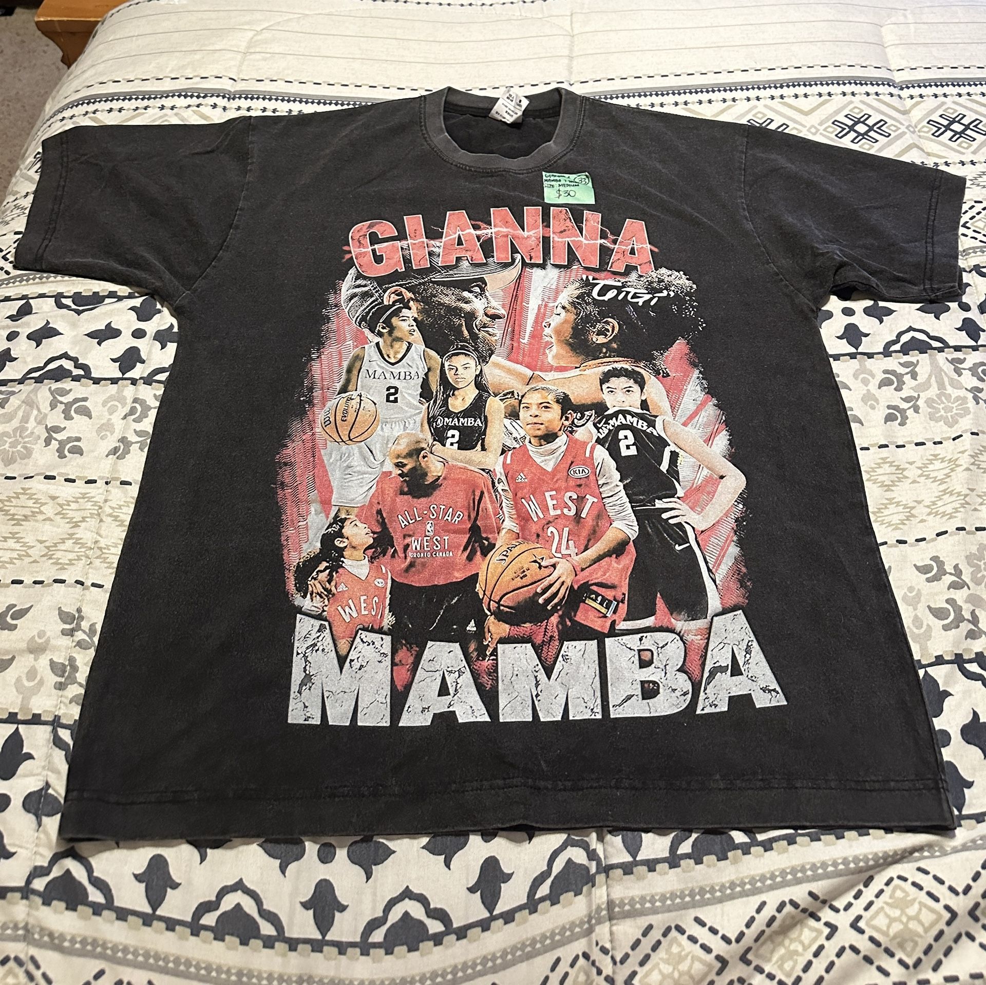 Pre Owned Gianna and Kobe T-Shirt for Men