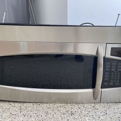 GE Profile Microwave Over The Hood