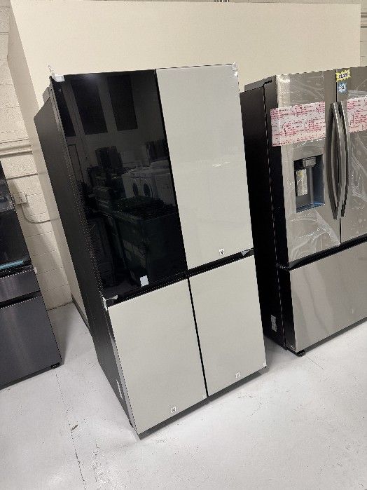 White Bespoke Glass 4 Door Fridge NEW * On Display! * 