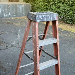 5' Step Ladder 