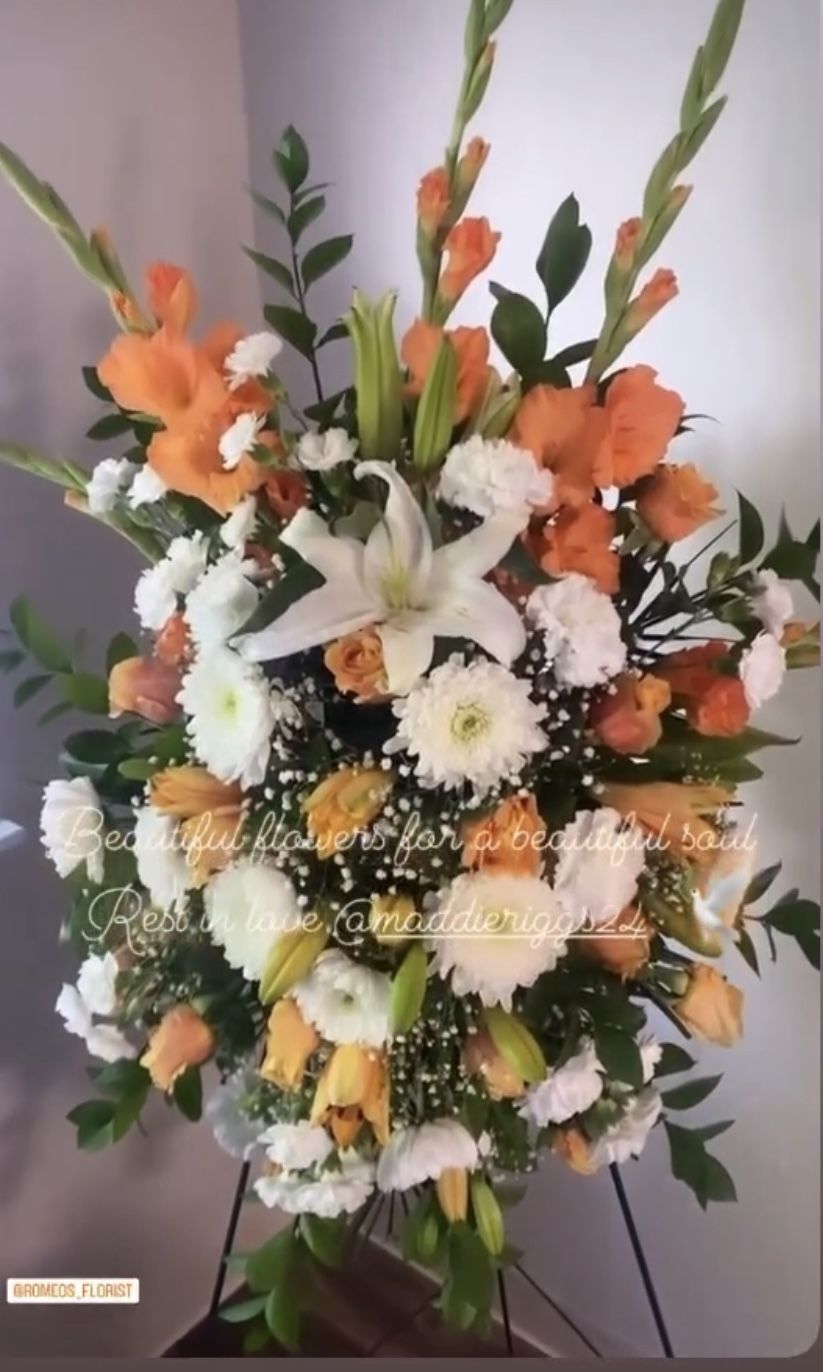 Memorial Flowers/ Wedding/ Flowers/ Centerpieces/ Altar