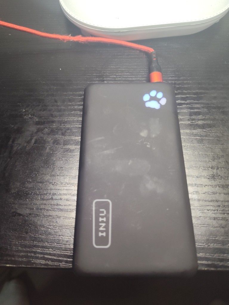 INIU Portable Charger 10000 MaH 5V