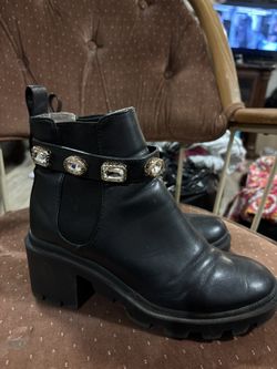 Steve Madden Boots