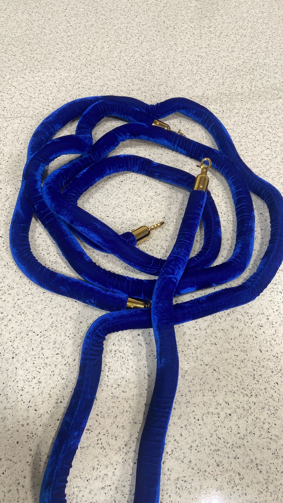 NOVELBEE  12pcs BLUE VEL FOR PARTY DECORATION 