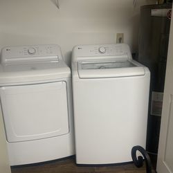 LG Washer And Dryer Set 600 
