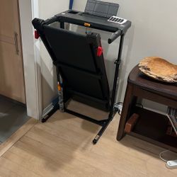 Tumy Folding Treadmill – Compact, Quiet, and Space-Saving