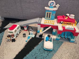 LEGO DUPLO Parking Garage & Car Wash (10948) – 100% Complete!