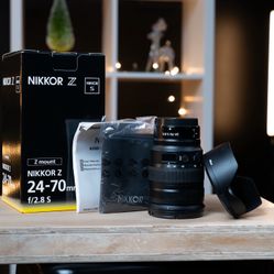 Nikon NIKKOR Z 24-70 f/2.8 S Lens