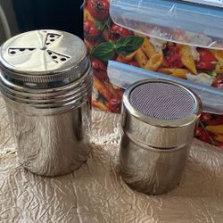 GLASS FOOD STORAGE & STAINLESS STEEL SHAKERS
