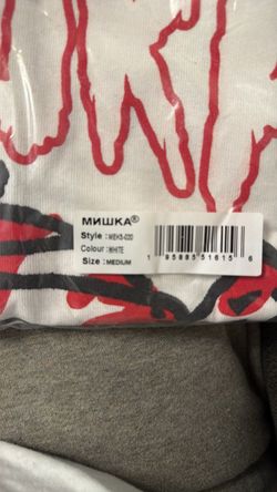 Designer tee