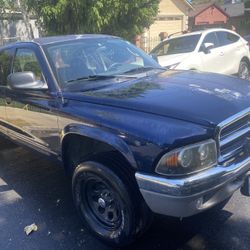 2003 Dodge Dakota