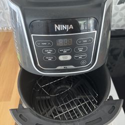 Ninja AF161 5.5qt 1750W 120V Air Fryer - Gray