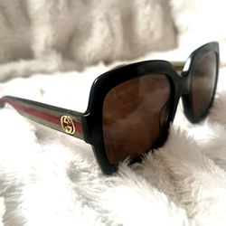 Women’s Gucci Sunglasses