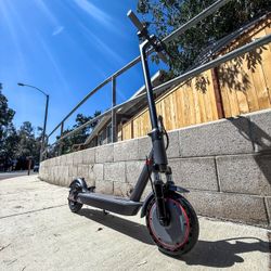Electric scooter