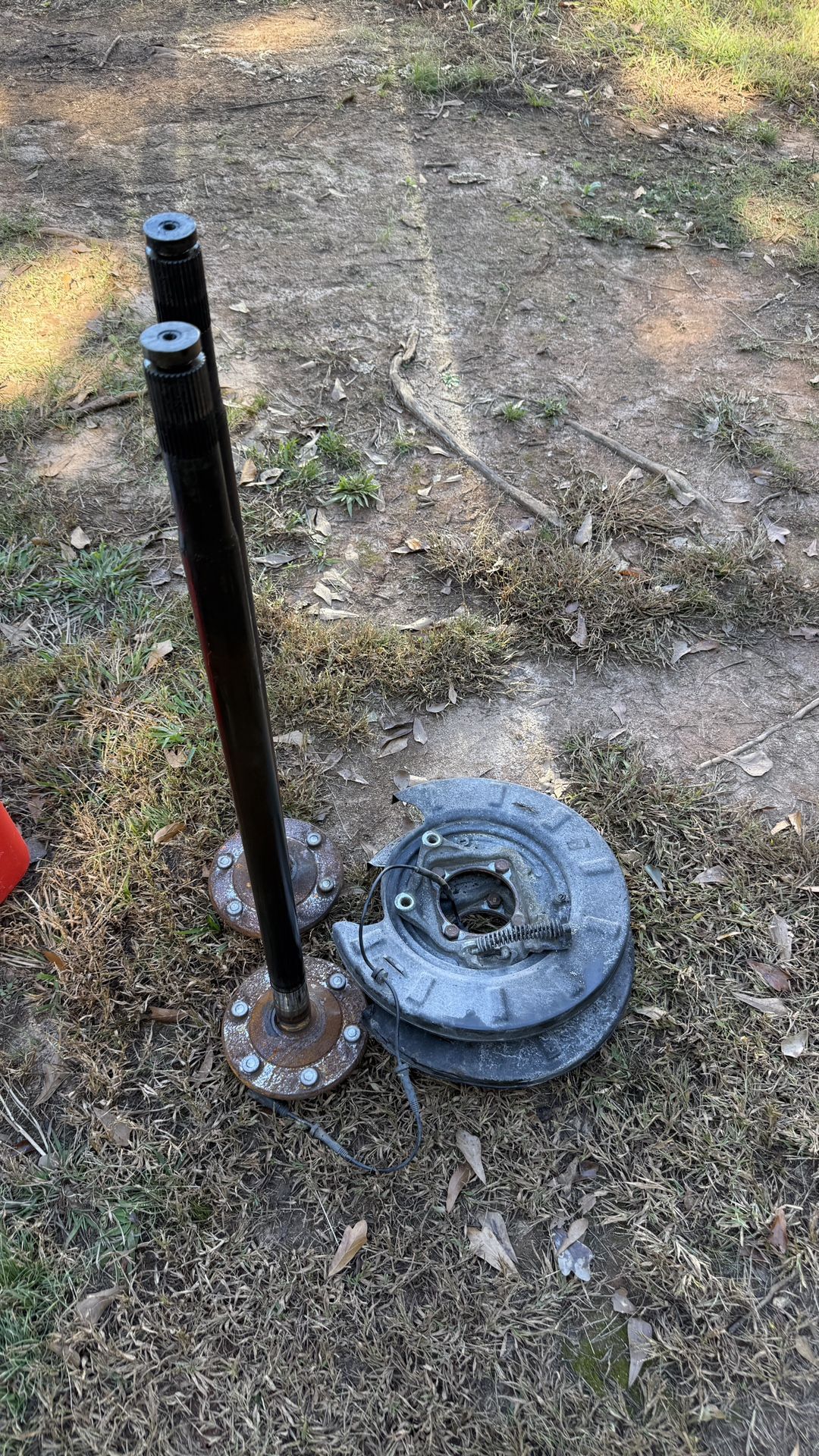 Suburban 2018 Rear axles And Parking Brake Kit