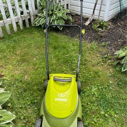 Electric Lawn Mower W/catch