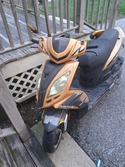 150cc scooter