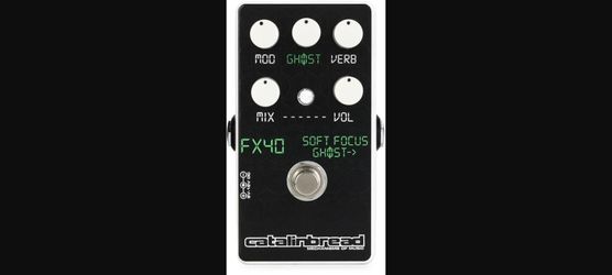Soft Focus Ghost Shoegaze Reverb Pedal with Phase Shifter Modulation Chorus