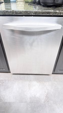 Kenmore Dishwasher - Stainless Steel - EXCELLENT Condition
