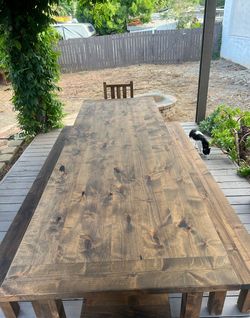 Modern Rustic Dining Table – Clean & Sturdy Design