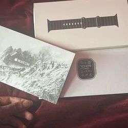 Apple Watch Ultra 2 49mm Titanium 