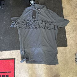 Men’s Oakley Shirt