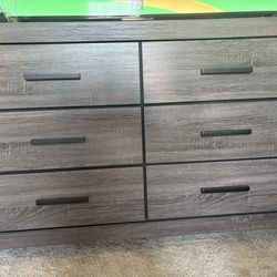 Wood Dresser 