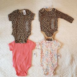 Baby Girl Old Navy Bodysuits - Size 6-12 months