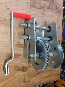 JET GPW-2000 2000 lb 2 speed manual winch never used.